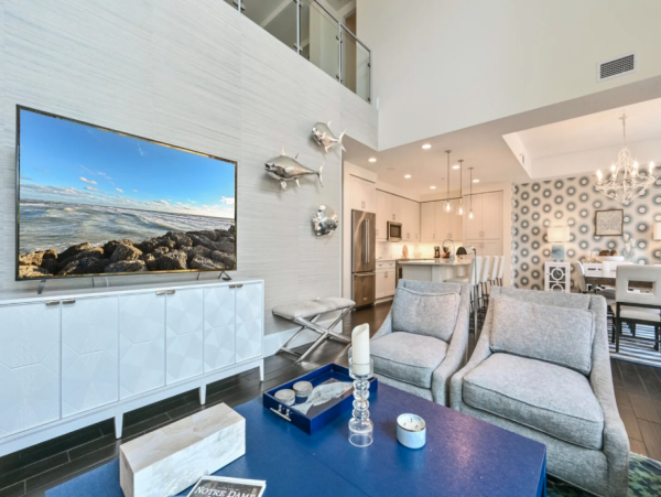 Downtown Naples Three-Bedroom Condo With Private Elevator